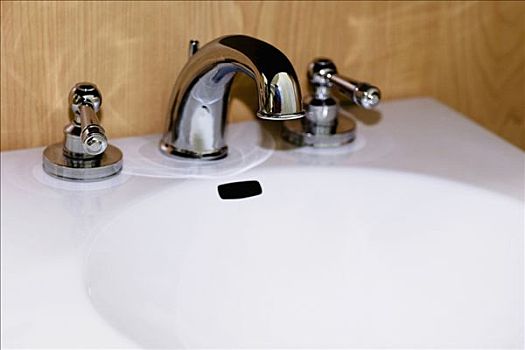 長寧區住家保姆多少錢？一文帶你了解上海長寧區住家保姆的費用及選擇指南