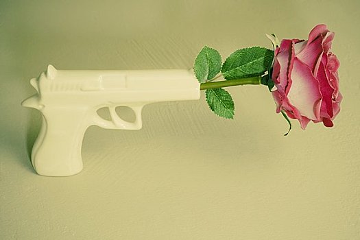 上海請個月嫂多少錢？揭秘高性價比的月嫂服務