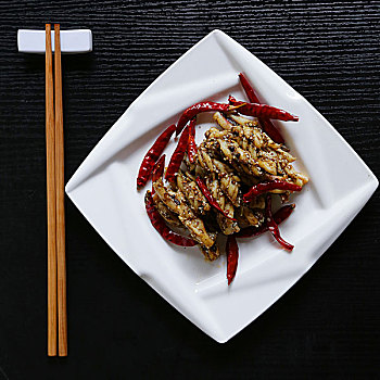 昆明家政服務(wù)價(jià)格解析：每小時(shí)多少錢？
