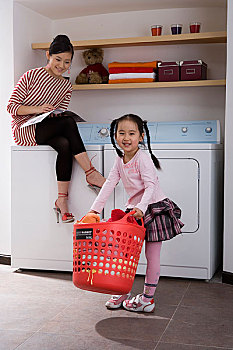 西安家政鐘點工工資揭秘：如何合理規(guī)劃家政服務，讓生活更美好！