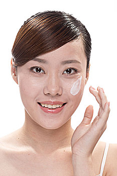 如何選擇合適的看小孩的保姆？揭開保姆價格的秘密