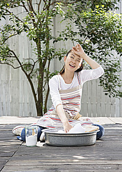 德陽(yáng)帶孩子阿姨多少錢(qián)？找專(zhuān)業(yè)育兒服務(wù)，給孩子最好的陪伴與關(guān)愛(ài)！