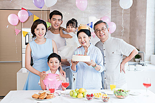 西安帶小孩保姆多少錢？如何選擇靠譜的育兒保姆？