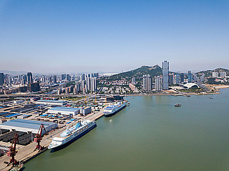 成都市育兒嫂價格是多少？如何選擇性價比最高的育兒嫂？