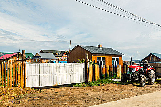 住家保姆一晚多少錢？揭秘住家保姆服務(wù)的市場行情與選擇指南