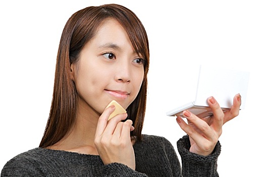 北京干保姆買能掙多少？揭秘背后的收入和生活真相