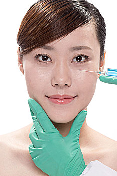 廣州護理工多少錢一天？——探尋廣州護理工的薪資現(xiàn)狀與未來發(fā)展