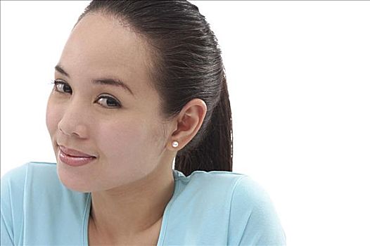 杭州保姆的價格多少錢？揭開杭州家政行業(yè)的真相