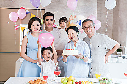 大連催乳師培訓(xùn)多少錢？揭秘催乳師行業(yè)的潛力與發(fā)展機(jī)會