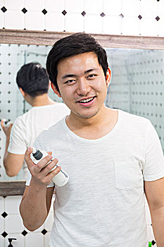育嬰師一般工資多少錢？揭秘育嬰師行業薪資的真相