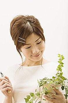 無錫保姆多少錢一月？了解家政行業(yè)的市場行情，幫您做出明智選擇