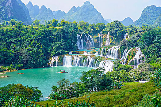 家政服務(wù)費(fèi)每月多少錢(qián)？讓你的生活更輕松的秘密！
