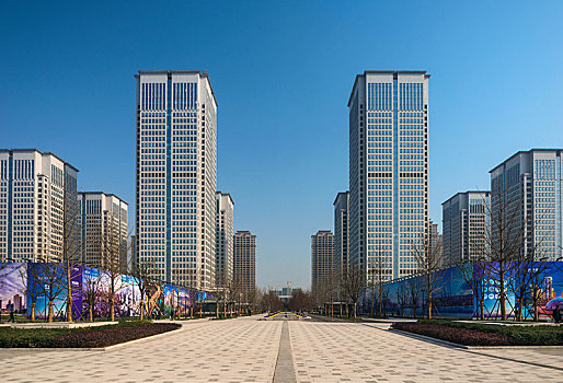 上海保姆最高工資是多少？揭秘上海高薪保姆市場的背后