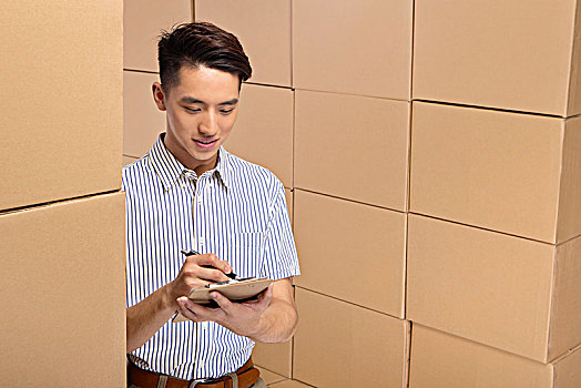 周浦保姆多少錢？選擇合適的保姆服務，讓生活更輕松