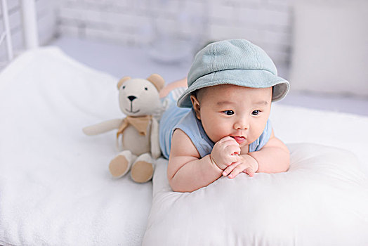 保姆小時工多少錢？揭秘家庭服務行業的薪資秘密