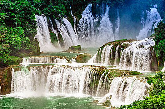 黃島開發(fā)區(qū)保姆多少錢？揭秘黃島開發(fā)區(qū)保姆費(fèi)用的真實(shí)情況