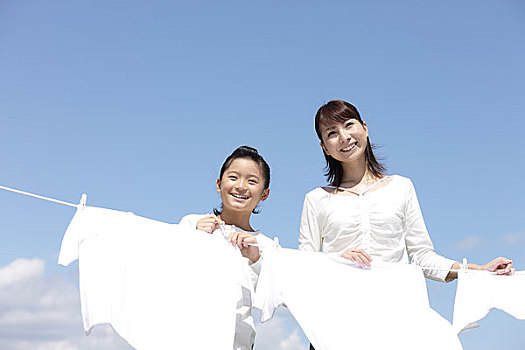 家政保姆月嫂多少錢？?jī)r(jià)格揭秘，讓你明明白白做選擇