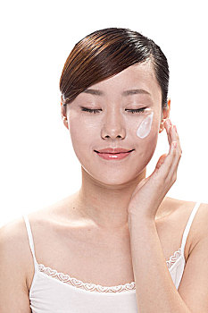 上海當(dāng)保姆工資多少？揭秘上海保姆行業(yè)的薪資秘密