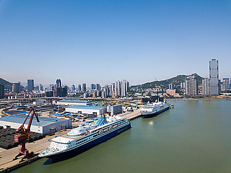 美人魚2成本多少錢？揭秘電影背后的巨額投入與未來前景