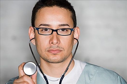 成都月嫂工資能拿到多少？揭秘背后的行業機遇