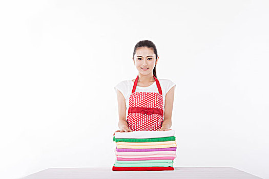 一個專業的保姆多少錢？揭秘保姆服務市場的價格背后