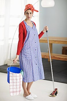 月嫂價格要多少？選擇月嫂前必知的那些事