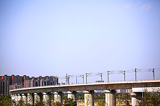 北京顧保姆多少錢？揭秘北京市保姆服務(wù)價(jià)格與市場(chǎng)趨勢(shì)
