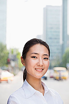 醫(yī)院病人護工多少錢一天？專業(yè)護理讓您安心選擇