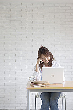 女人寶貝公司培訓(xùn)多少錢？讓你輕松邁向事業(yè)新高峰！