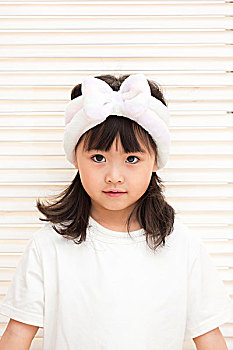 住家家政保姆月嫂多少錢？你了解這些服務(wù)的市場行情嗎？
