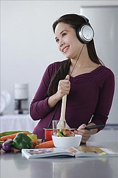 在深圳做飯一個月多少錢？探秘深圳家庭廚房的花費