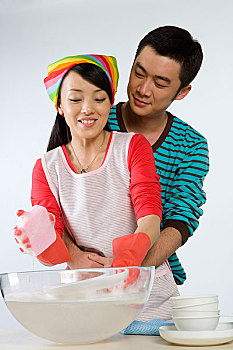 廣州鐘點(diǎn)工保姆多少錢？揭秘廣州鐘點(diǎn)工保姆服務(wù)價(jià)格及選擇技巧