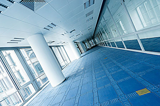 桐廬保姆工資多少？2025年最新市場行情全解析