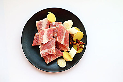 保姆春節(jié)紅包多少？春節(jié)紅包究竟該怎么發(fā)？