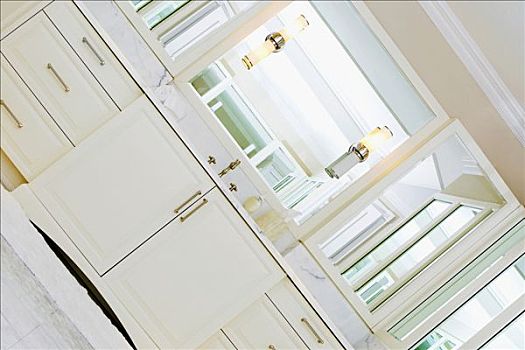 深圳保潔工資一般多少？揭秘深圳保潔行業(yè)的薪資趨勢(shì)與機(jī)會(huì)