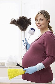 塘沽保姆看孩子多少錢？姆看孩子多少錢？如何選擇合適的育兒服務？