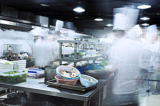 北京做飯接孩子保姆多少錢？一探家庭保姆服務的真實價格