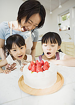 長(zhǎng)沙沙發(fā)護(hù)理多少錢(qián)一次？揭秘沙發(fā)護(hù)理的價(jià)值與效果！
