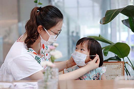一般考月嫂證要多少錢？月嫂證考試費用大揭秘！