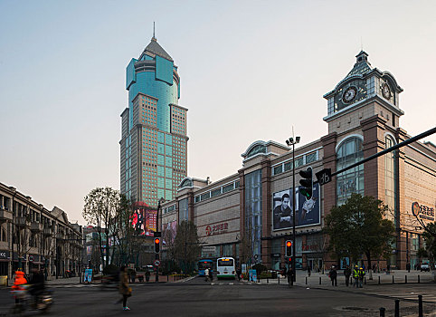 天津顧保姆看孩子多少錢(qián)？揭秘天津育兒保姆服務(wù)的市場(chǎng)趨勢(shì)與費(fèi)用解析