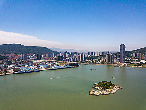 泉州家政服務(wù)價(jià)格揭秘，月薪可達(dá)萬元，如何選擇最適合你的家政服務(wù)？